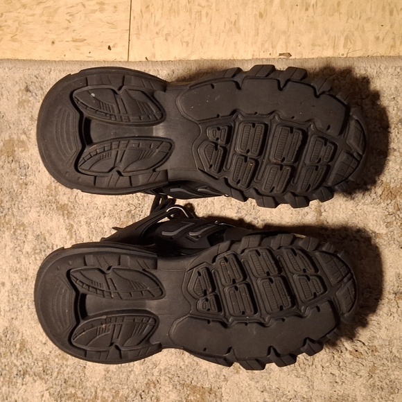 High-quality shoes - Picture 2 of 2